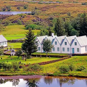 Explore Iceland’s Midnight Sun: Glaciers, Geysers, and the Golden Circle  (2026) for 10 days with Collette and discover unforgettable experiences - Photo 5