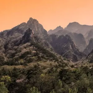 Explore On hiking trails through historic South Korea for 14 days with DIAMIR Erlebnisreisen and discover unforgettable experiences - Photo 4