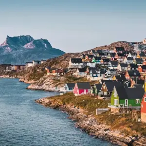 Explore Summer in the ice for 8 days with DERTOUR and discover unforgettable experiences - Photo 4