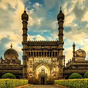 Explore Serenity & Sovereignty: Forts, Temples, and Backwaters Expedition for 15 days with Agora Voyages OPC Pvt Ltd and discover unforgettable experiences - Photo 11