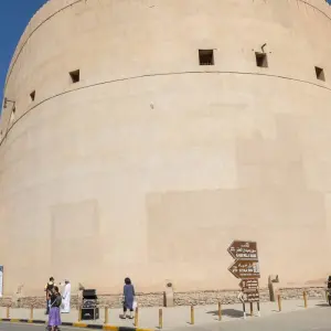 Explore Oman Highlights: From Peaks to Pools for 3 days with GidOman and discover unforgettable experiences - Photo 9