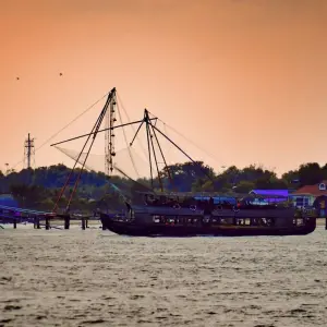 Explore Kerala Tour Package from Delhi with Flight and Half-board Meals for 7 days with Ramble Advisor and discover unforgettable experiences - Photo 3