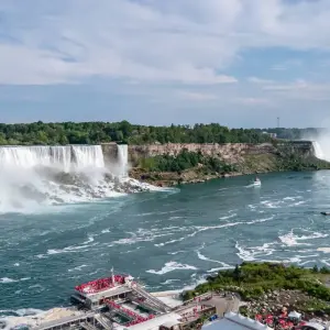 Explore American Gateway – 4 Days for 4 days with Amadeo and discover unforgettable experiences - Photo 3