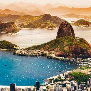 Explore Brasil: Rio de Janeiro - Foz do Iguazú - 6 days for 6 days with Receptivo Aborigen Tours and discover unforgettable experiences - Photo 4