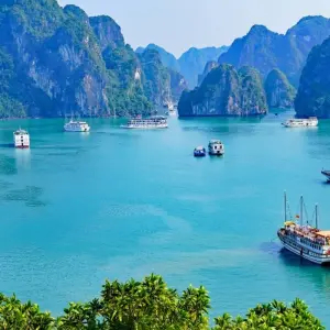 Explore 11 Days of Refined Beauty through Vietnam and Thailand for 11 days with Realistic Asia and discover unforgettable experiences - Photo 9