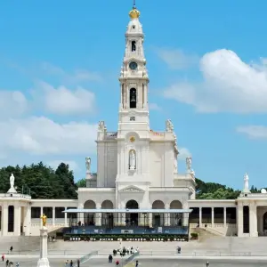 Explore 9-Day Tour from Madrid to Porto, Lisbon and Fatima for 9 days with Remaz Tours GmbH and discover unforgettable experiences - Photo 7