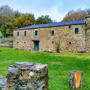 Explore Camino de Santiago · Way of St. James · French Way · From León to Santiago de Compostela for 15 days with CAMINO DE SANTIAGO RESERVAS and discover unforgettable experiences - Photo 4