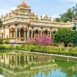 Explore Discover Vietnam and Cambodia Hanoi → Siem Reap (2025) for 16 days with APT and discover unforgettable experiences - Photo 7