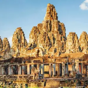 Explore Discover Vietnam and Cambodia Hanoi → Siem Reap (2025) for 16 days with APT and discover unforgettable experiences - Photo 8