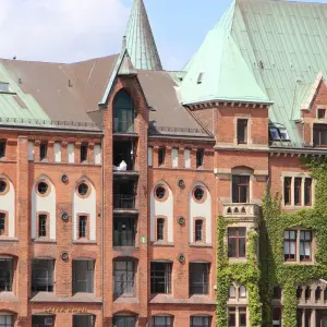 Explore GERMAN METROPOLIS SELF DRIVE for 11 days with EUROLATINO Tour Operators and discover unforgettable experiences - Photo 3