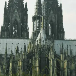 Explore DRIVING YOU THROUGH GERMAN METROPOLIS DELUXE for 11 days with EUROLATINO Tour Operators and discover unforgettable experiences - Photo 4