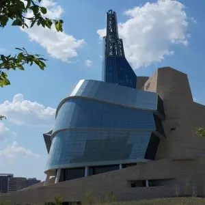 Explore Canada: Montreal Express - 4 days for 4 days with Receptivo Aborigen Tours and discover unforgettable experiences - Photo 5