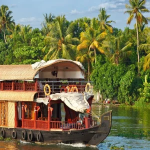 Explore Spiritual Tamilnadu with Enchanting Kerala for 14 days with GeTS Holidays and discover unforgettable experiences - Photo 6