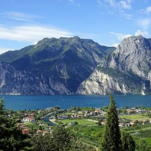 Explore 6 Day Italy's Northern Jewels: Venice & the Dolomites from Milan for 6 days with Rabbie’s Small Group Tours and discover unforgettable experiences - Photo 4