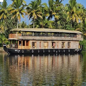 Explore Beautiful Kerala Backwater & Wildlife Tour for 5 days with Real viaggi india  and discover unforgettable experiences - Photo 2