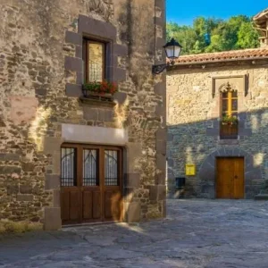 Explore Mountains of Catalunya for 5 days with Eat Sleep Cycle and discover unforgettable experiences - Photo 4