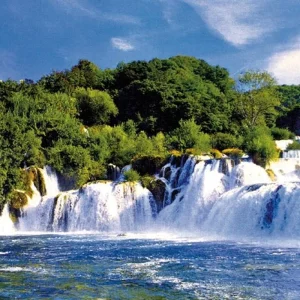 Explore Land and sea for 11 days with DERTOUR and discover unforgettable experiences - Photo 10