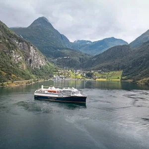 Explore Havila Voyages Kirkenes-Bergen for 6 days with DERTOUR and discover unforgettable experiences - Photo 3