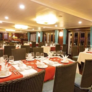 Explore Experience Halong Bay (2 nights) for 3 days with DERTOUR and discover unforgettable experiences - Photo 3