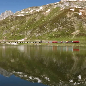 Explore Glacier Express a La Carte - St. Moritz - Zermatt - St. Moritz for 3 days with DERTOUR and discover unforgettable experiences - Photo 10