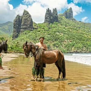 Explore Aranui 5 for 12 days with DERTOUR and discover unforgettable experiences - Photo 6