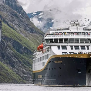 Explore Havila Voyages Bergen-Kirkenes (including Alesund) for 7 days with DERTOUR and discover unforgettable experiences - Photo 7