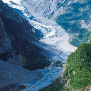 Explore A Taste of New Zealand for 14 days with DERTOUR and discover unforgettable experiences - Photo 2