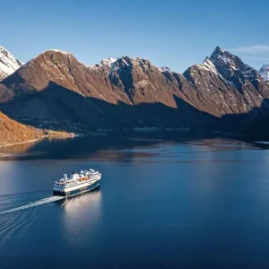 Explore Havila Voyages Bergen-Kirkenes (including Rørvik) for 7 days with DERTOUR and discover unforgettable experiences - Photo 2