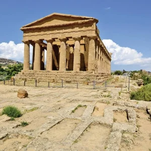 Explore Temples, charming landscapes and the Atna for 8 days with DERTOUR and discover unforgettable experiences - Photo 2