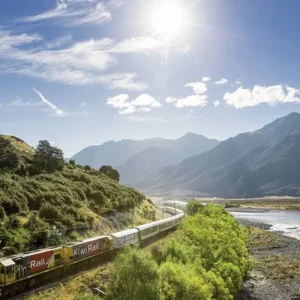Explore Experience New Zealand by rail & road (30 destinations) for 18 days with DERTOUR and discover unforgettable experiences - Photo 11