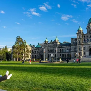 Explore Victoria & South Vancouver Island Tour for 3 days with Discover Canada Tours and discover unforgettable experiences - Photo 4