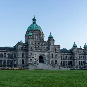 Explore Victoria & South Vancouver Island Tour for 3 days with Discover Canada Tours and discover unforgettable experiences - Photo 8