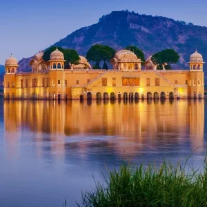 Explore Luxury Golden Triangle Tour with Amritsar for 9 days with GeTS Holidays and discover unforgettable experiences - Photo 5