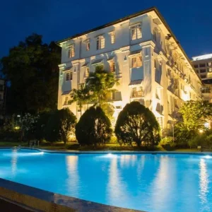 Explore Small Group Roundtrip & Bathing - Sri Lanka & Maldives (incl. flight) for 15 days with Bavaria Fernreisen and discover unforgettable experiences - Photo 2