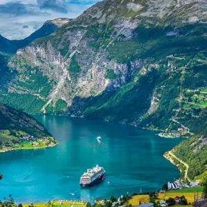 Explore Experience Norway in a relaxed way for 12 days with DERTOUR and discover unforgettable experiences - Photo 4