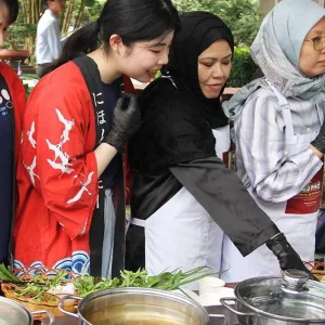 Explore Vietnam Theme Tour Culinary Discovery 8 Days/ 7 Nights for 8 days with Ideal Travel Asia and discover unforgettable experiences - Photo 5