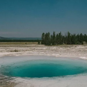 Explore 6-Day Yellowstone & Glacier Tour from Calgary (Small Group) for 6 days with Tourland and discover unforgettable experiences - Photo 4