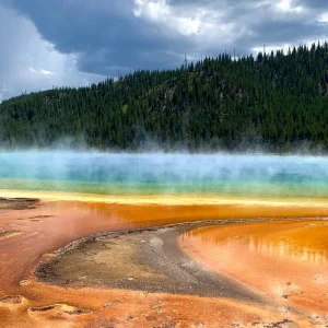 Explore 6-Day Yellowstone & Glacier Tour from Calgary (Small Group) for 6 days with Tourland and discover unforgettable experiences - Photo 6