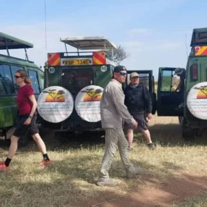 Explore 6 Days Kenya Budget 4x4 Group Safari – Maasai Mara, Amboseli & Lake Nakuru Adventure for 6 days with Exciting Africa Holidays and discover unforgettable experiences - Photo 4