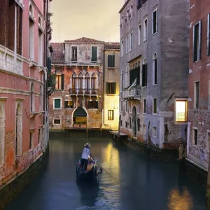 Explore North Italian Lakes, Venice & Milan with Bernina Express – 8 Days / 7 Nights for 8 days with Carrani Tours and discover unforgettable experiences - Photo 6