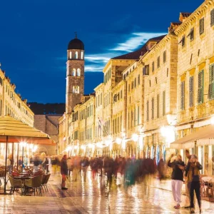 Explore Land and sea for 11 days with DERTOUR and discover unforgettable experiences - Photo 3
