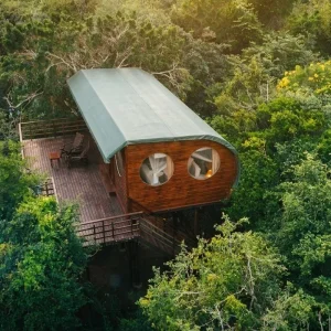 Explore 4-Day Glamping & Photography Tour for 4 days with Beyond Escapes and discover unforgettable experiences - Photo 2