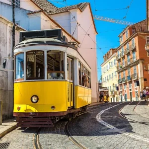 Explore European Colours for 19 days with Europamundo and discover unforgettable experiences - Photo 5