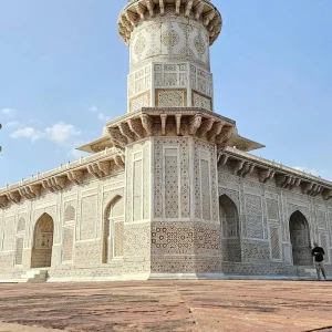 Explore Private 7-Day Oberoi Luxury Tour – Taj Mahal & Ranthambore Tiger Safari for 7 days with Coxan Tours and discover unforgettable experiences - Photo 7