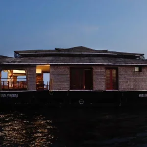 Explore 11 days Pearls of South India Tour with Luxury Houseboat Stay for 11 days with Agra Travels Service & Tours and discover unforgettable experiences - Photo 5