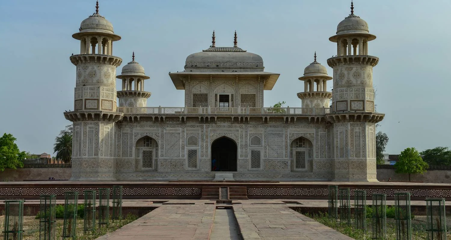 Explore Luxury Delhi, Agra & Jaipur with Amritsar Tour (5-Star Hotel)!! for 7 days with  Taj Voyages Tours  and discover unforgettable experiences - Photo 2