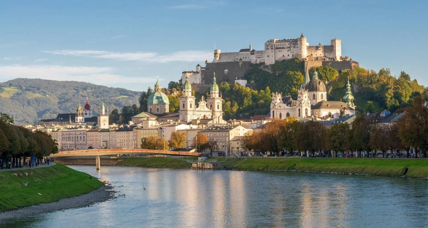 Explore Danube Discovery Munich → Budapest (2026) for 9 days with APT and discover unforgettable experiences - Photo 2