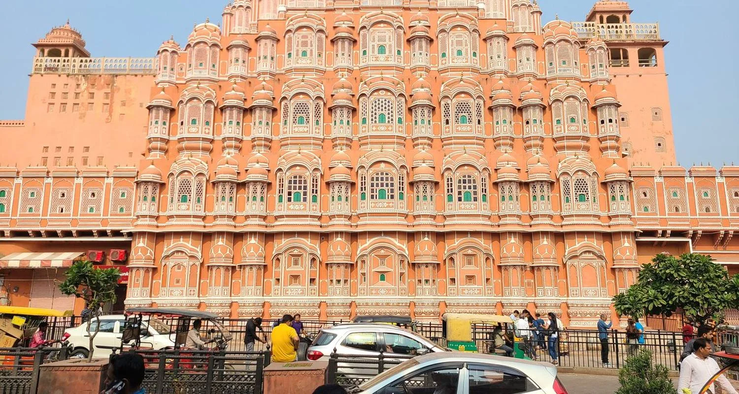 Explore 6 Day Golden Triangle Tour with Pushkar - Taj Mahal at Sunrise/Sunset for 6 days with Agra Trip and discover unforgettable experiences - Photo 2