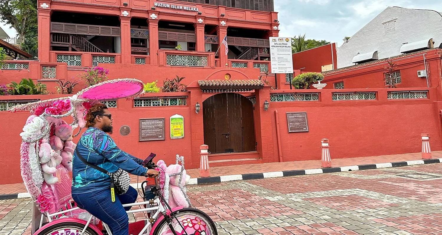 Explore Tailor-Made Best Malaysia Family Tour, Daily Start & Private Guide for 6 days with Agate Travel and discover unforgettable experiences - Photo 2