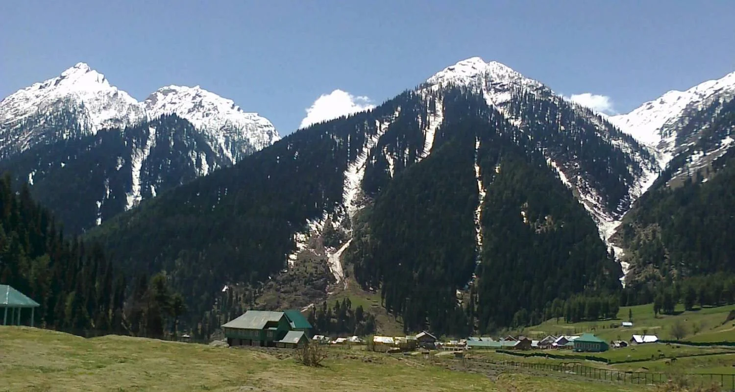 Explore Kashmir & Ladakh Exploration for 13 days with Agora Voyages OPC Pvt Ltd and discover unforgettable experiences - Photo 2